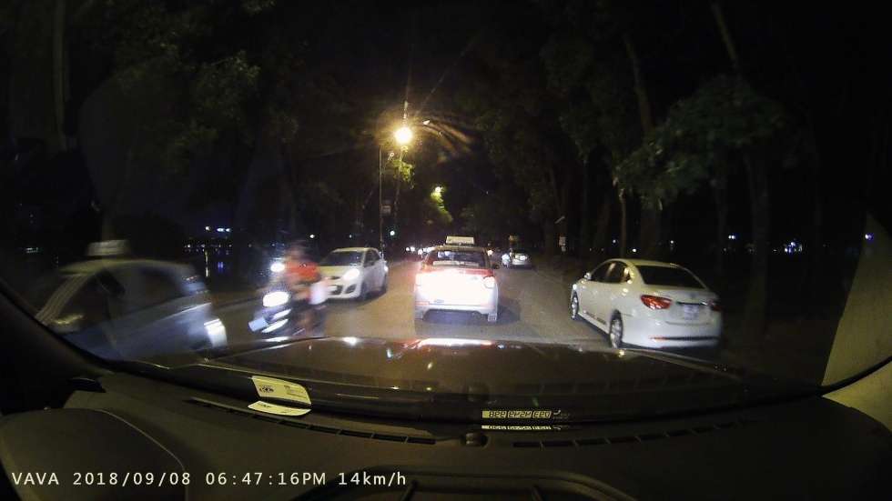 ảnh camera hành trình vava chụp khi trời tối