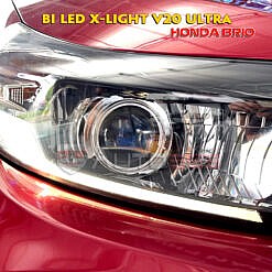 Thay đèn xe ô tô Honda Brio với bi led X-light V20 Ultra