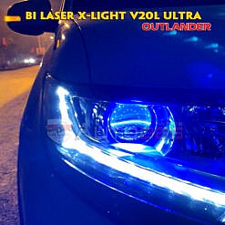 Đèn bi laser X-Light V20L Ultra trên Outlander 2021